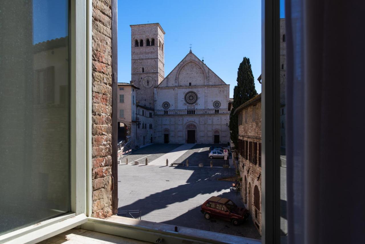 Arco Del Vento Hotel อัสซิซี ภายนอก รูปภาพ